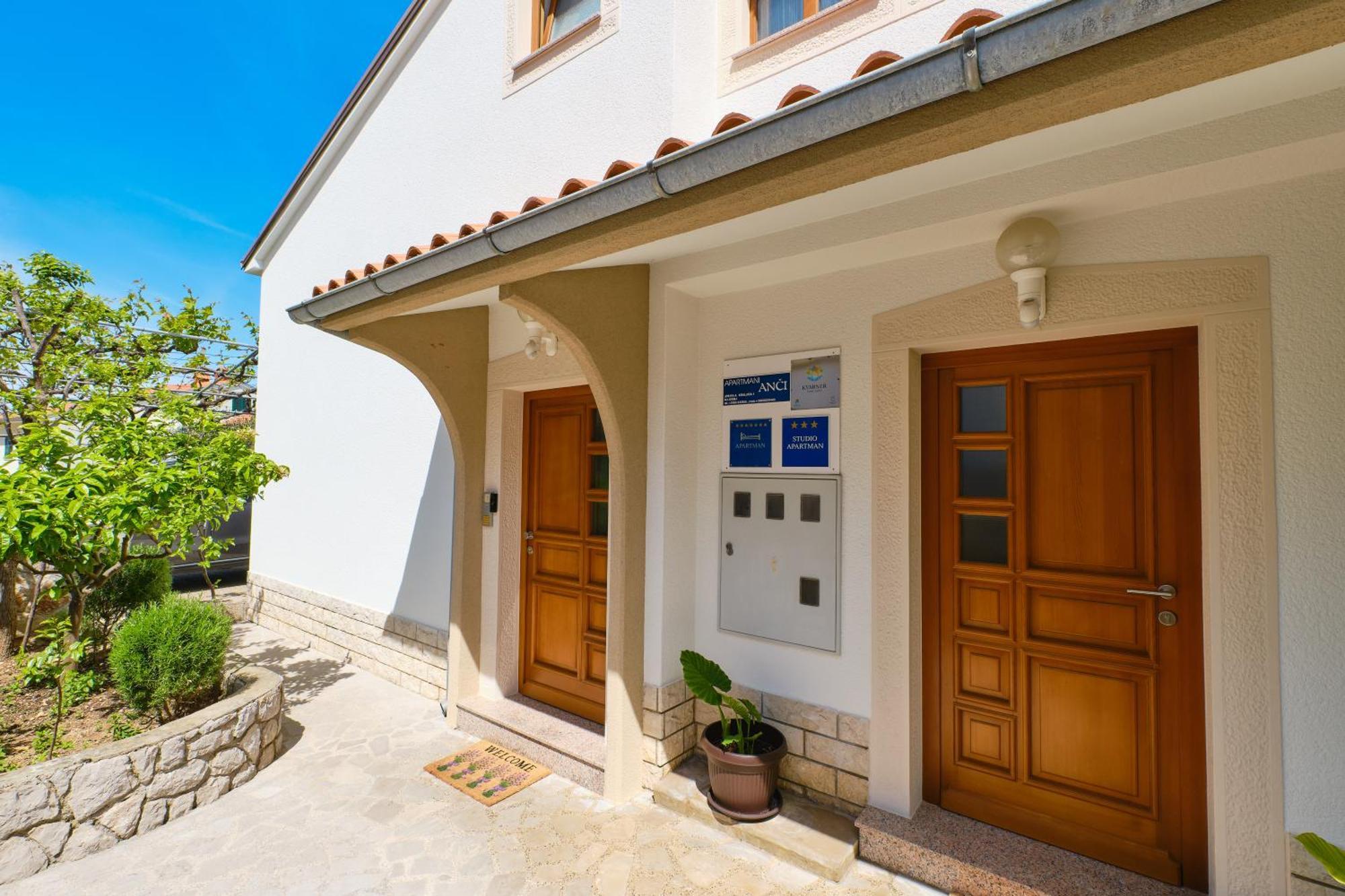 Apartments Anci Mali Losinj Ngoại thất bức ảnh