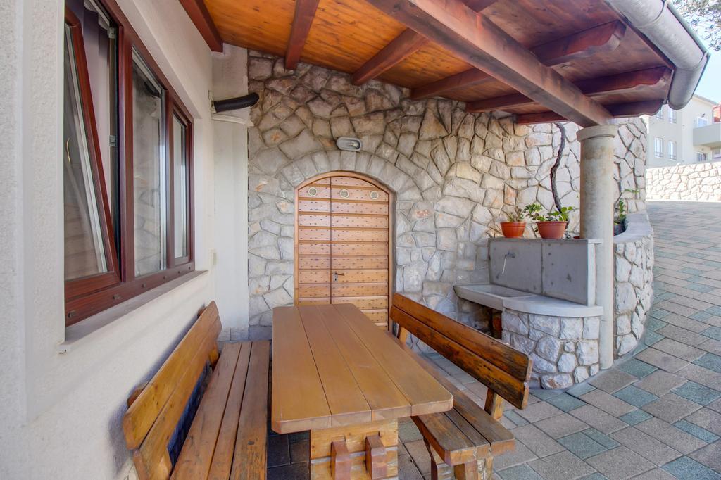 Apartments Anci Mali Losinj Ngoại thất bức ảnh